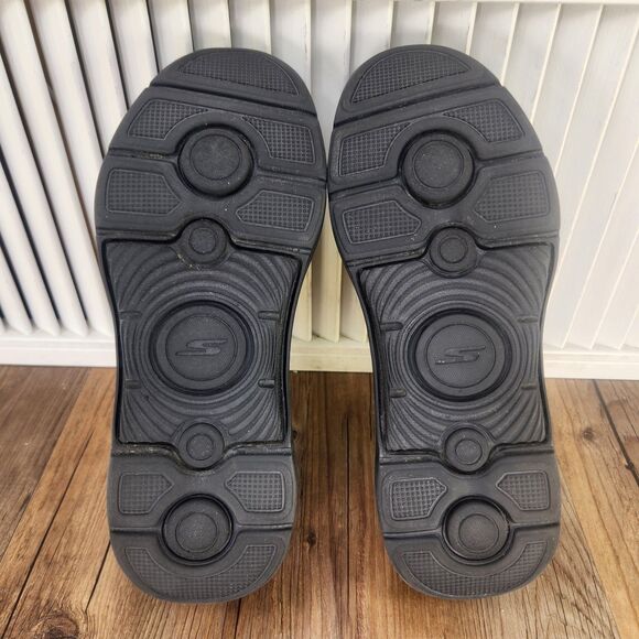 Skechers Go Walk Arch Fit Iconic Womens Sz 10 Triple Black Walking Loafers Shoes - Picture 7 of 9